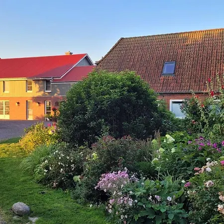 Landhof Osterdeich * Emmelsbull-Horsbull